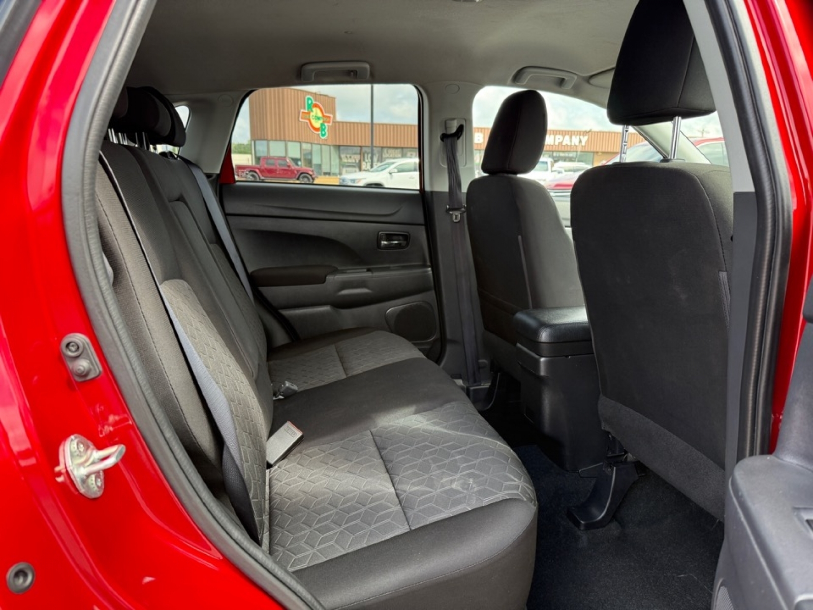 2023 Mitsubishi Outlander Sport 2.0 ES AWC, 38610, Photo