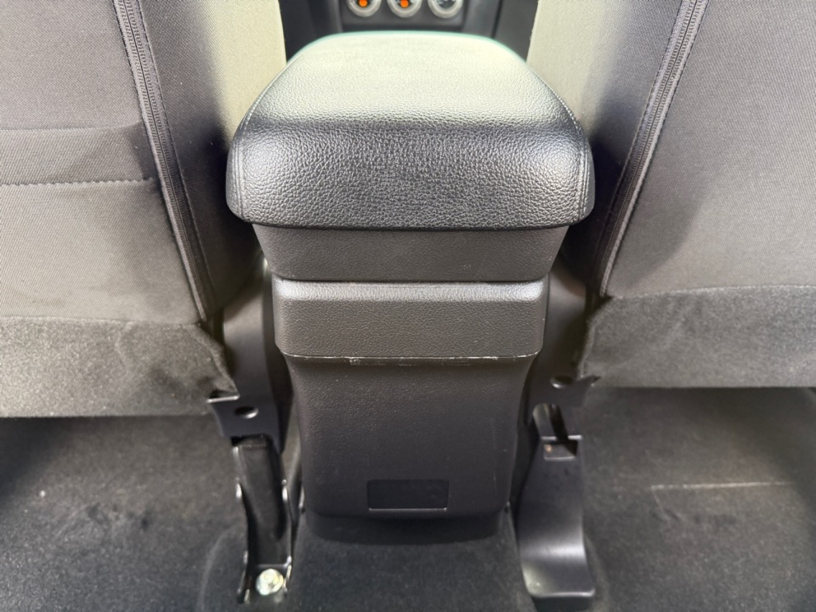 2023 Mitsubishi Outlander Sport 2.0 ES AWC, 38610, Photo