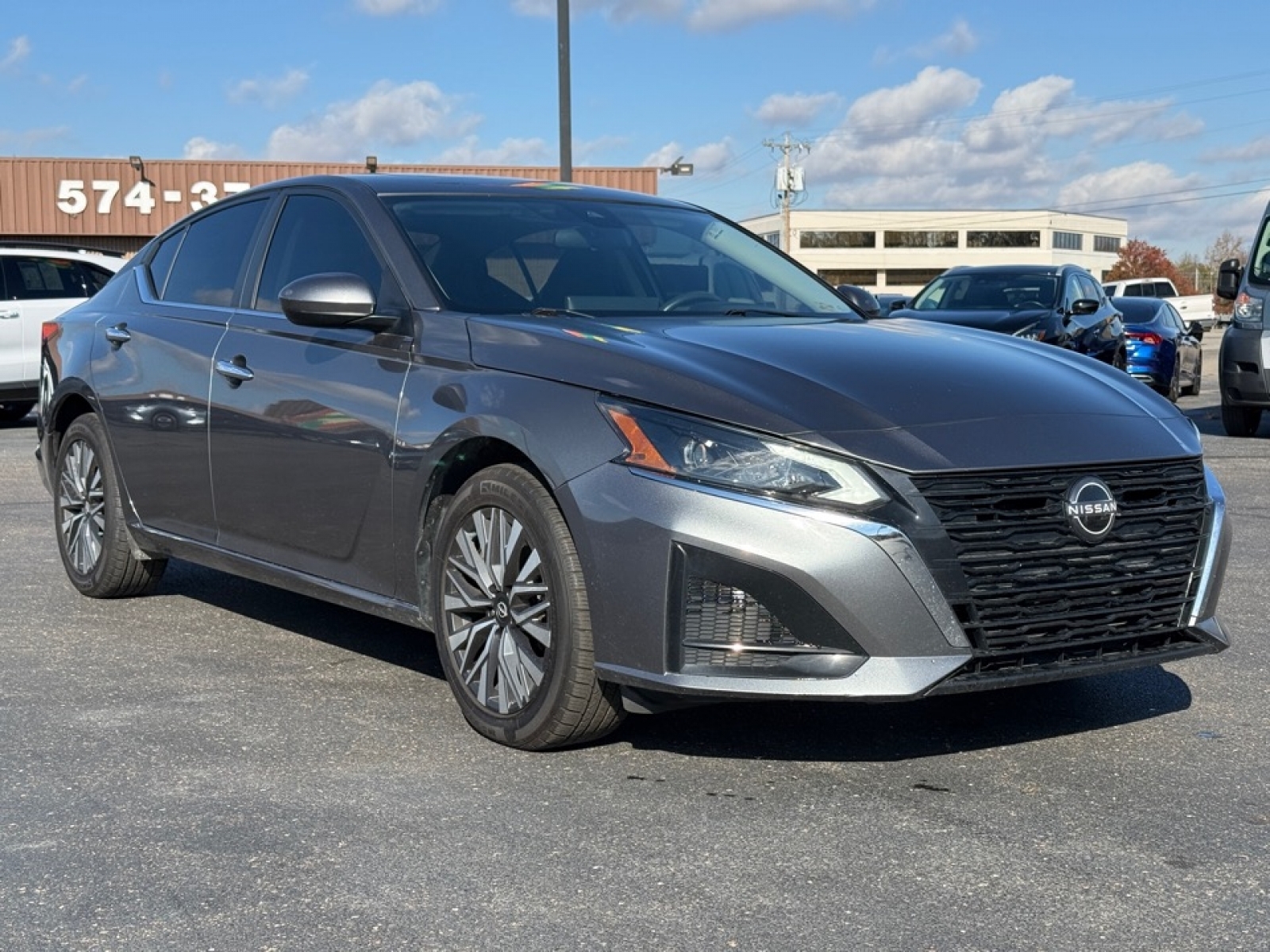 2023 Nissan Altima SV Intelligent AWD, 39012, Photo