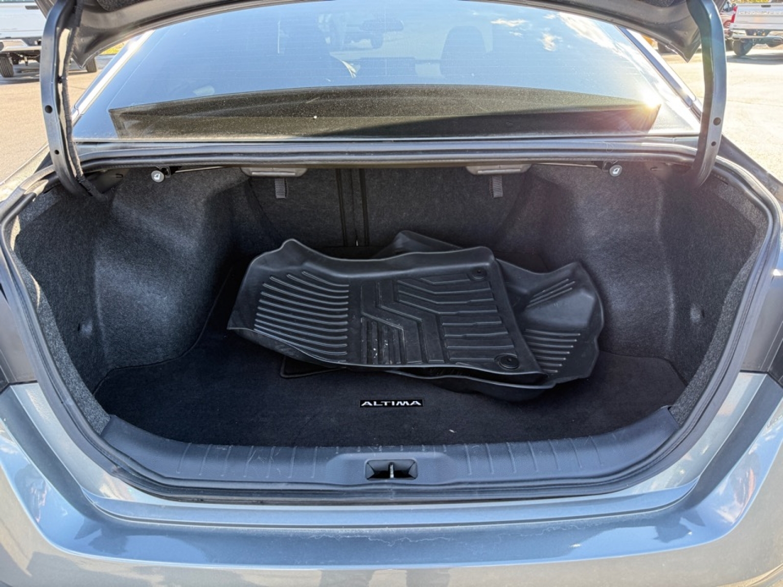 2023 Nissan Altima SV Intelligent AWD, 39012, Photo