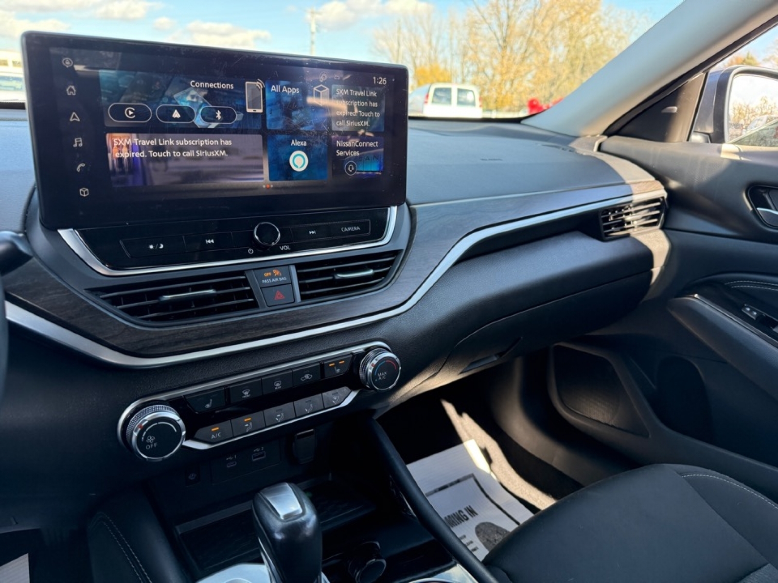 2023 Nissan Altima SV Intelligent AWD, 39012, Photo