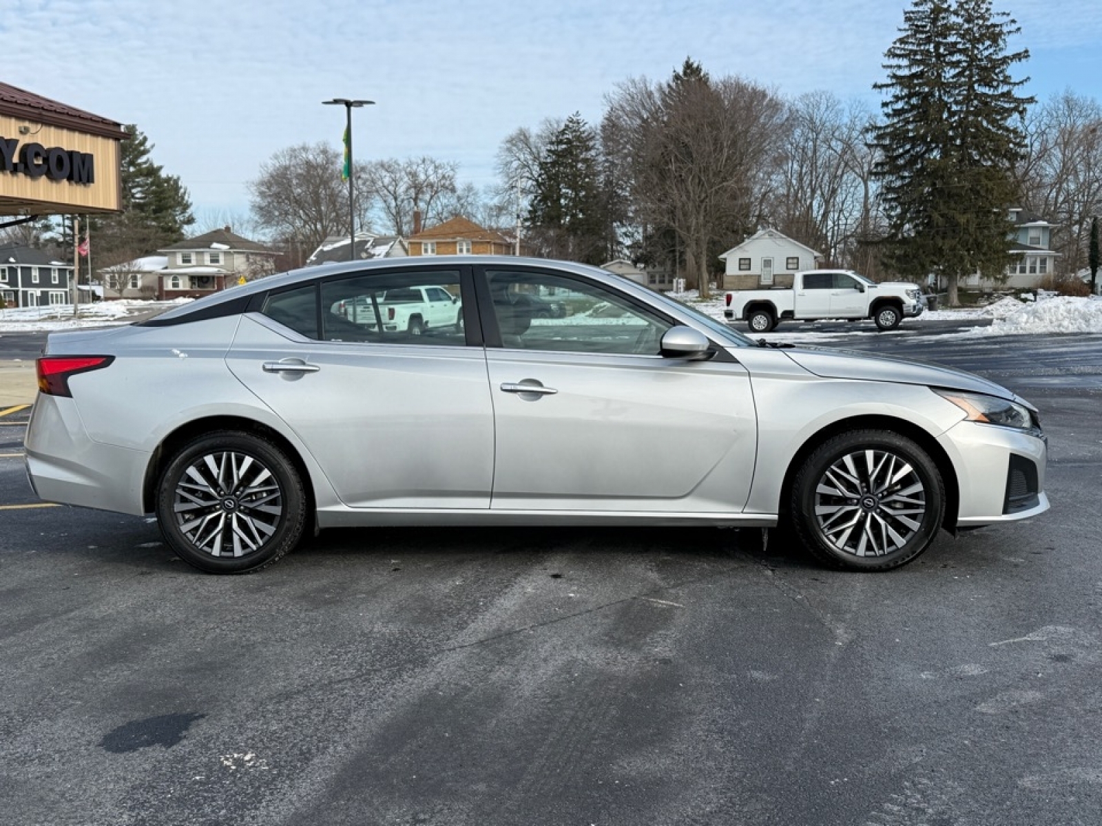 2023 Nissan Altima SV Intelligent AWD, 39256, Photo