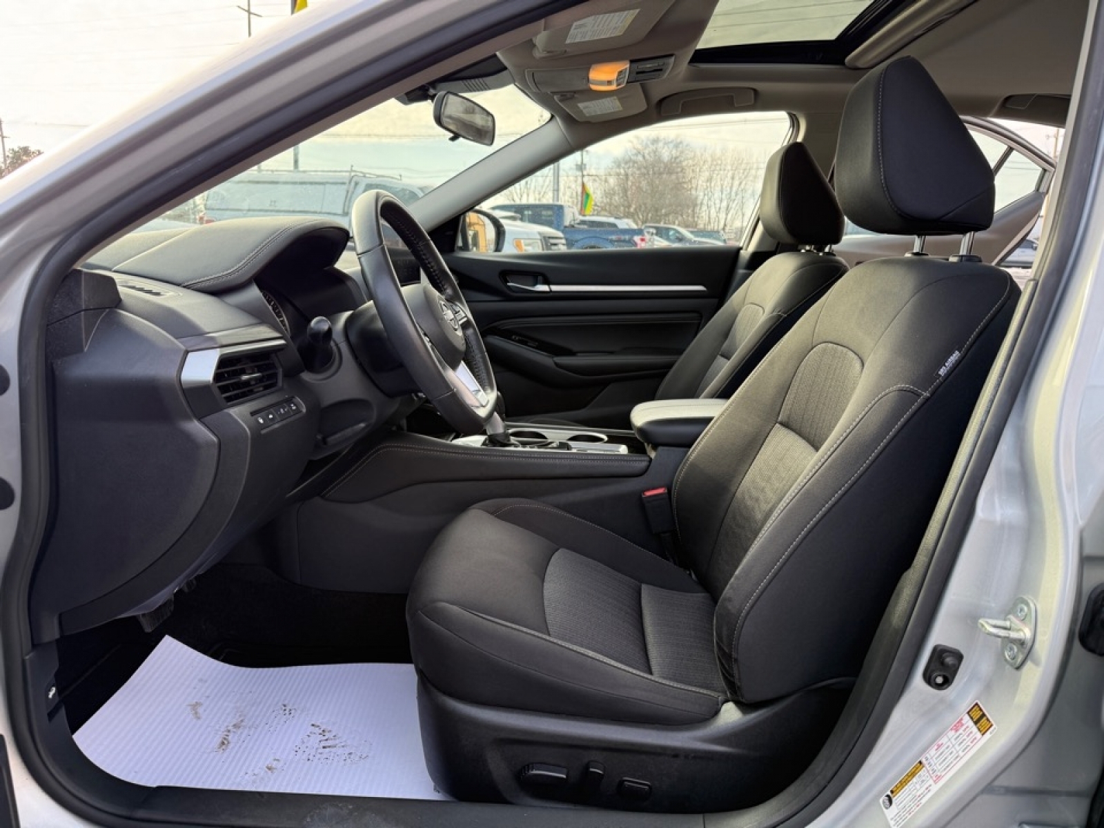 2023 Nissan Altima SV Intelligent AWD, 39256, Photo