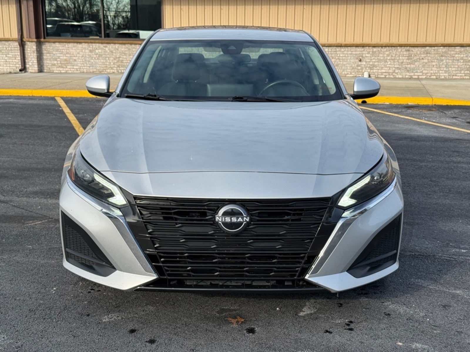 2023 Nissan Altima SV Intelligent AWD, 39256, Photo