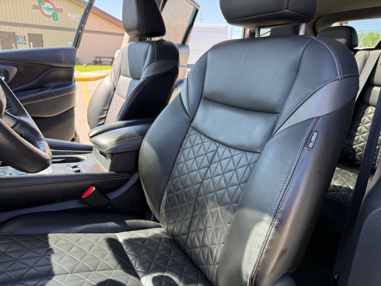 2023 Nissan Murano Platinum photo 12