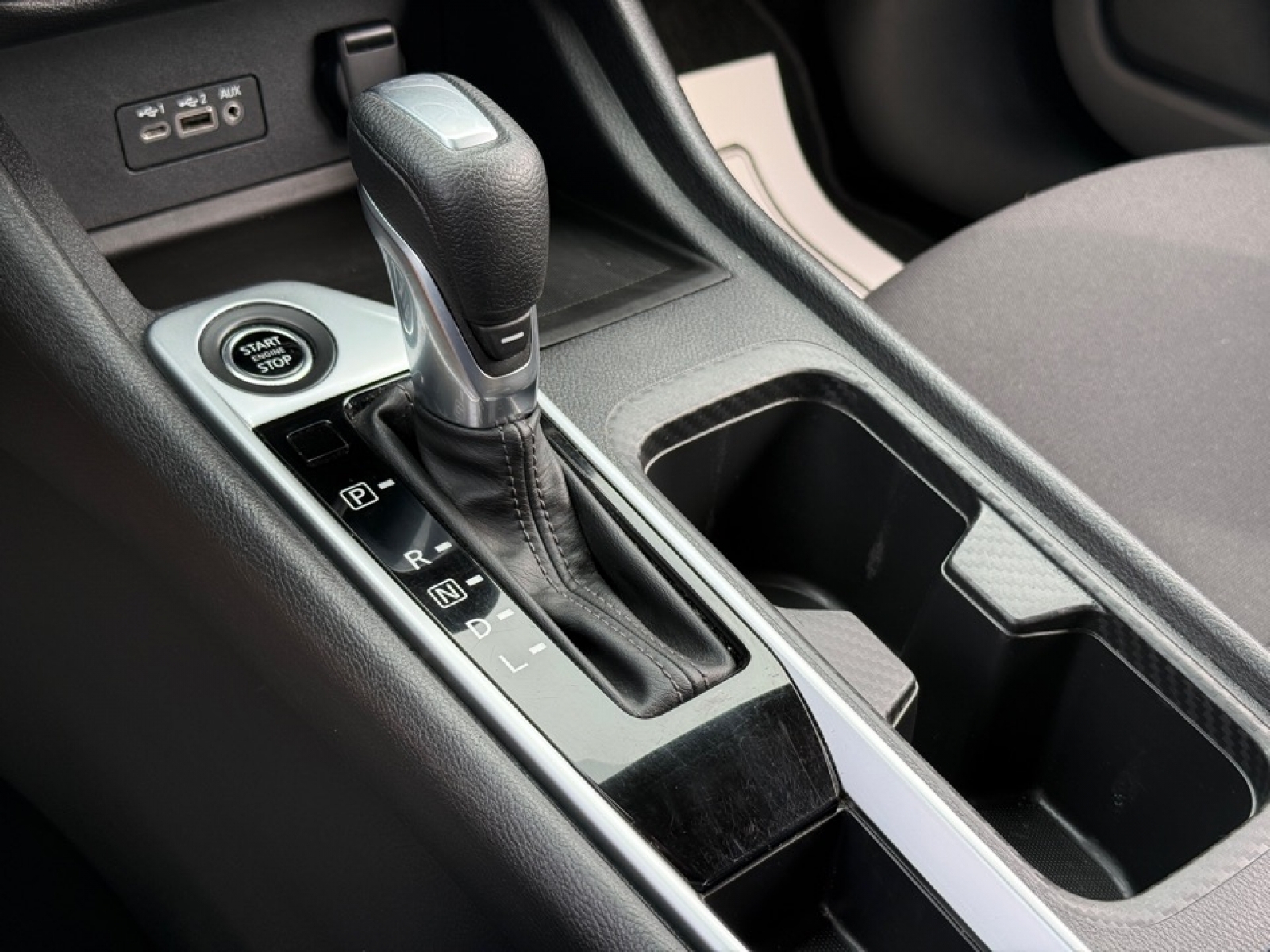 2023 Nissan Sentra SV Xtronic CVT, 39546, Photo