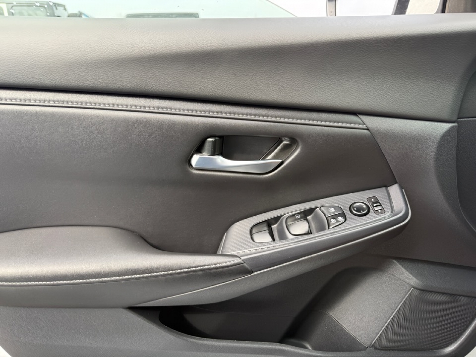 2023 Nissan Sentra SV Xtronic CVT, 39546, Photo