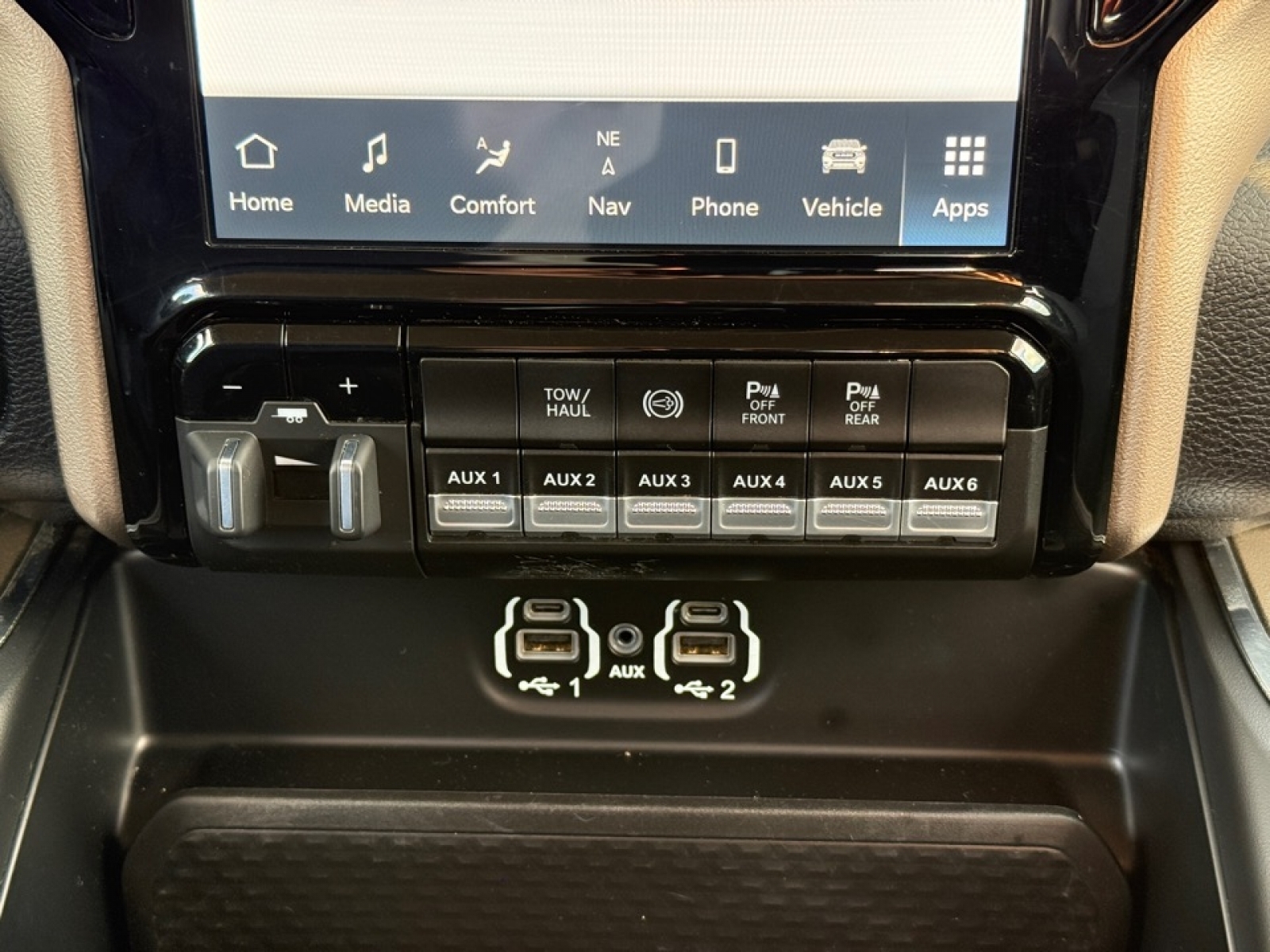 2023 Ram 2500 Laramie Crew Cab 4x4 6'4