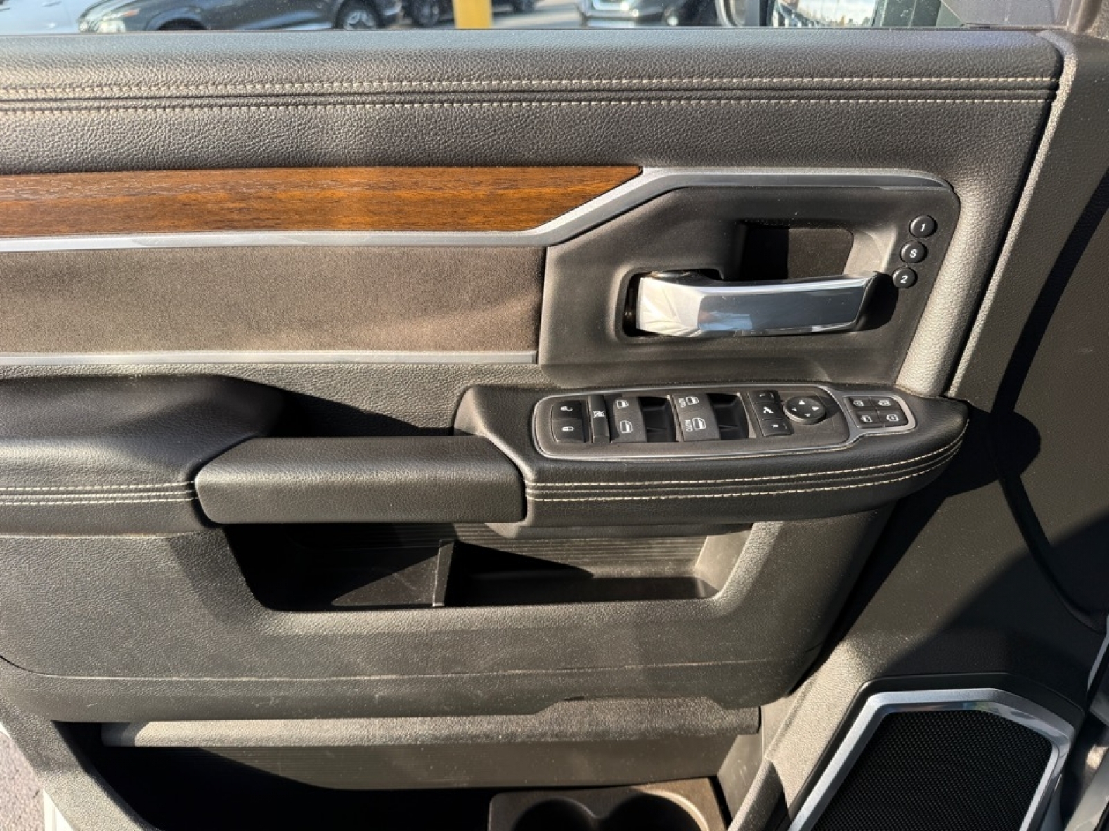 2023 Ram 2500 Laramie Crew Cab 4x4 6'4