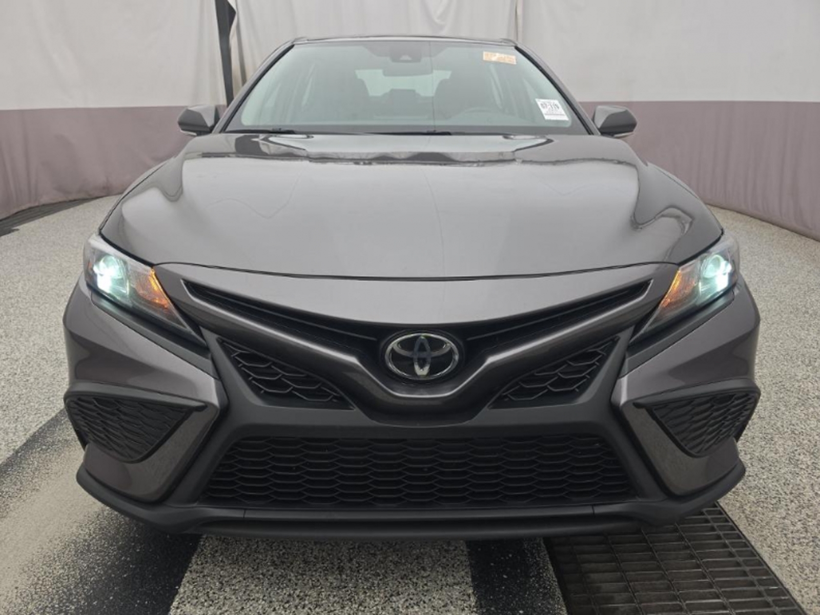 2023 TOYOTA  CAMRY  Sedan 4D SE 2.5L I4, 39950, Photo