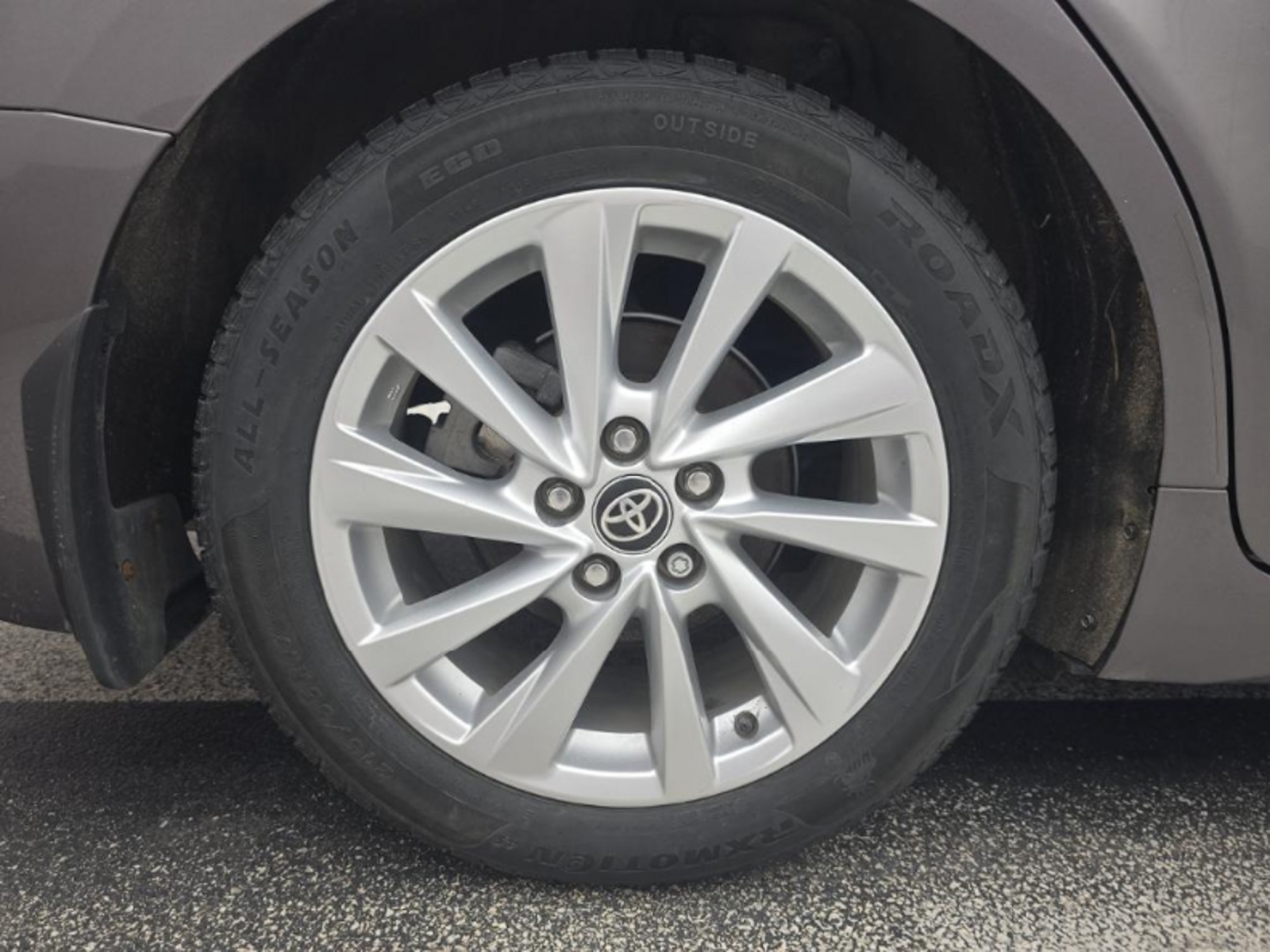 2023 TOYOTA  CAMRY  Sedan 4D SE 2.5L I4, 39950, Photo