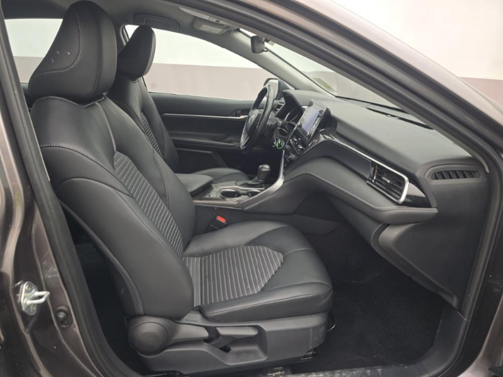 2023 TOYOTA  CAMRY  Sedan 4D SE 2.5L I4, 39950, Photo
