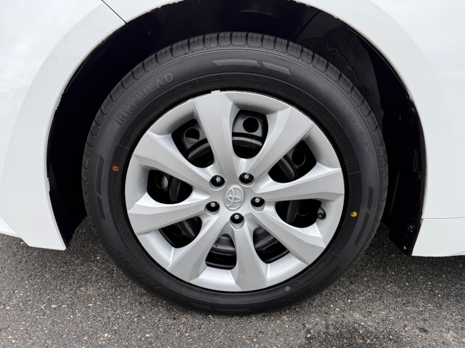 2023 Toyota Corolla LE, 39680, Photo