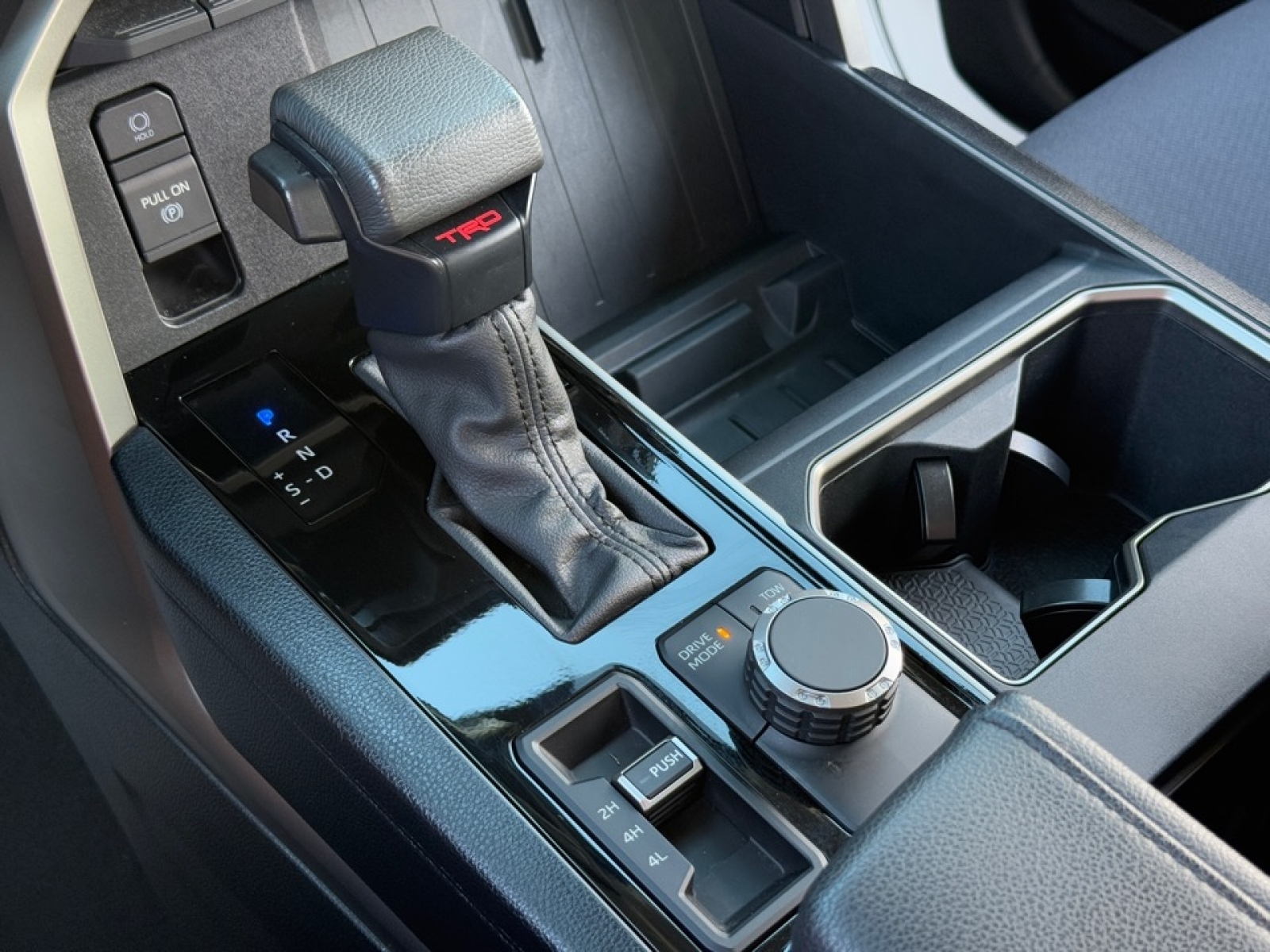 2023 Toyota Tundra SR5, 39036, Photo