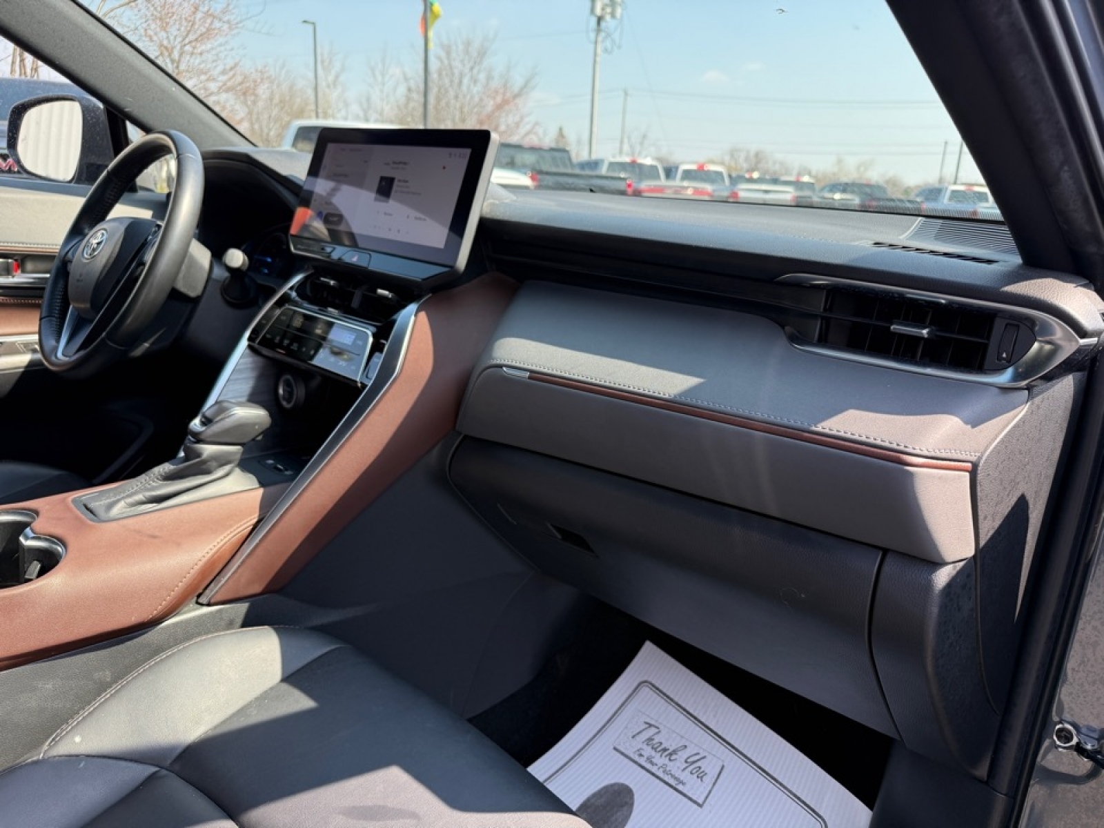 2023 Toyota Venza XLE, 39635, Photo