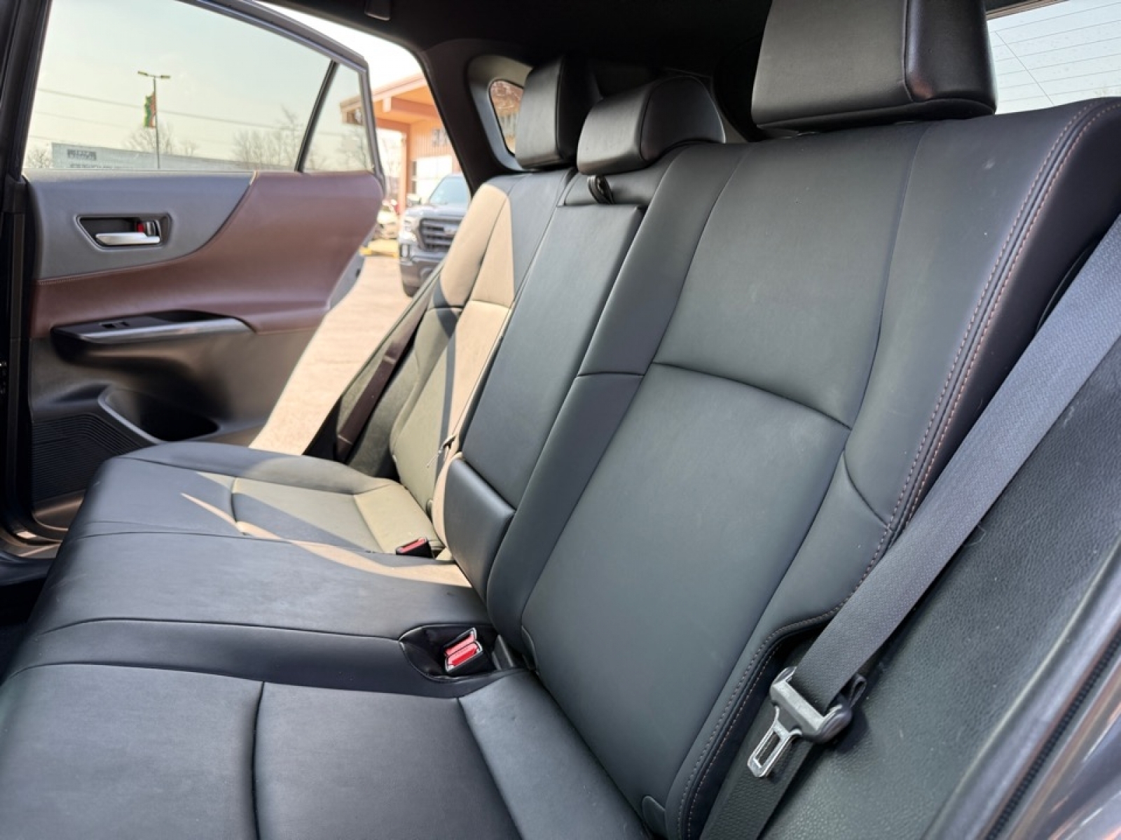 2023 Toyota Venza XLE, 39635, Photo