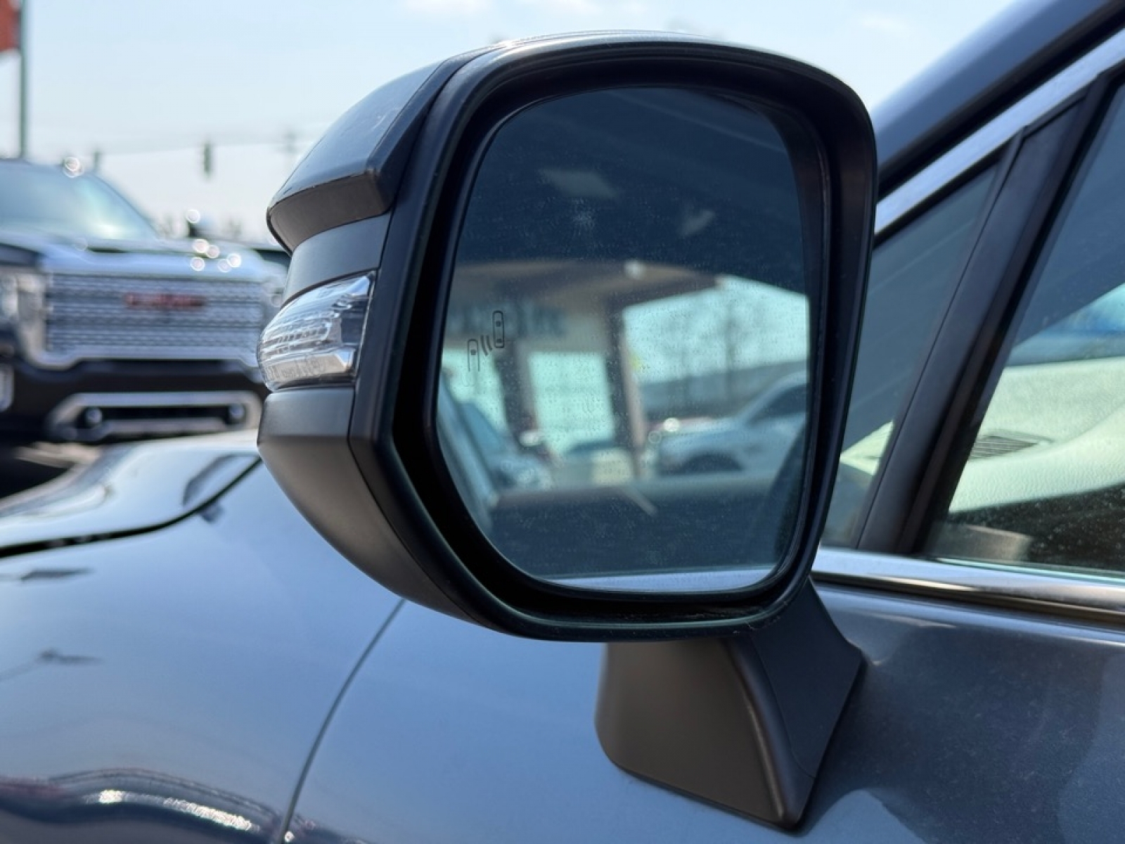 2023 Toyota Venza XLE, 39635, Photo