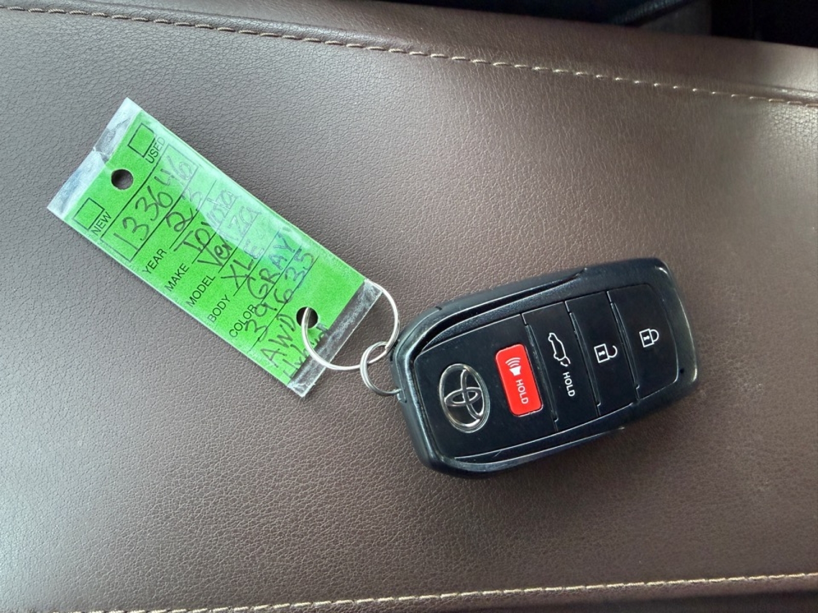 2023 Toyota Venza XLE, 39635, Photo