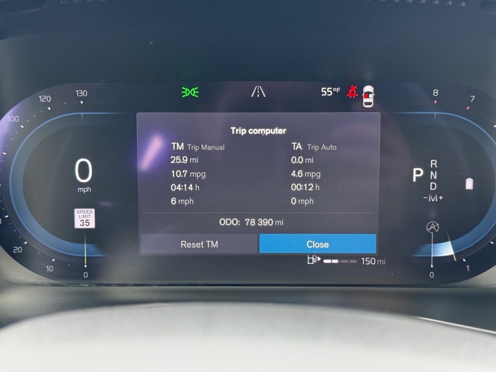 2023 Volvo XC40 B5 Core, 39638, Photo