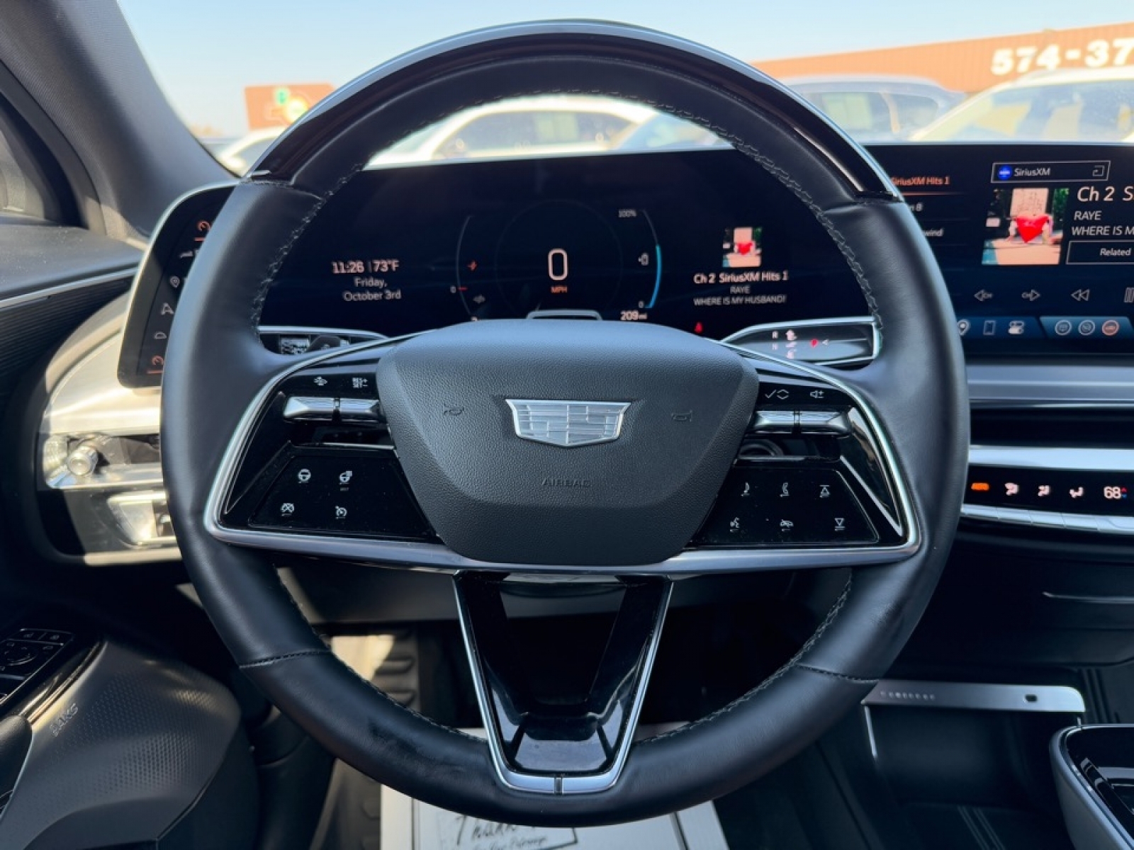 2024 Cadillac LYRIQ Luxury w/1SE, 39000, Photo