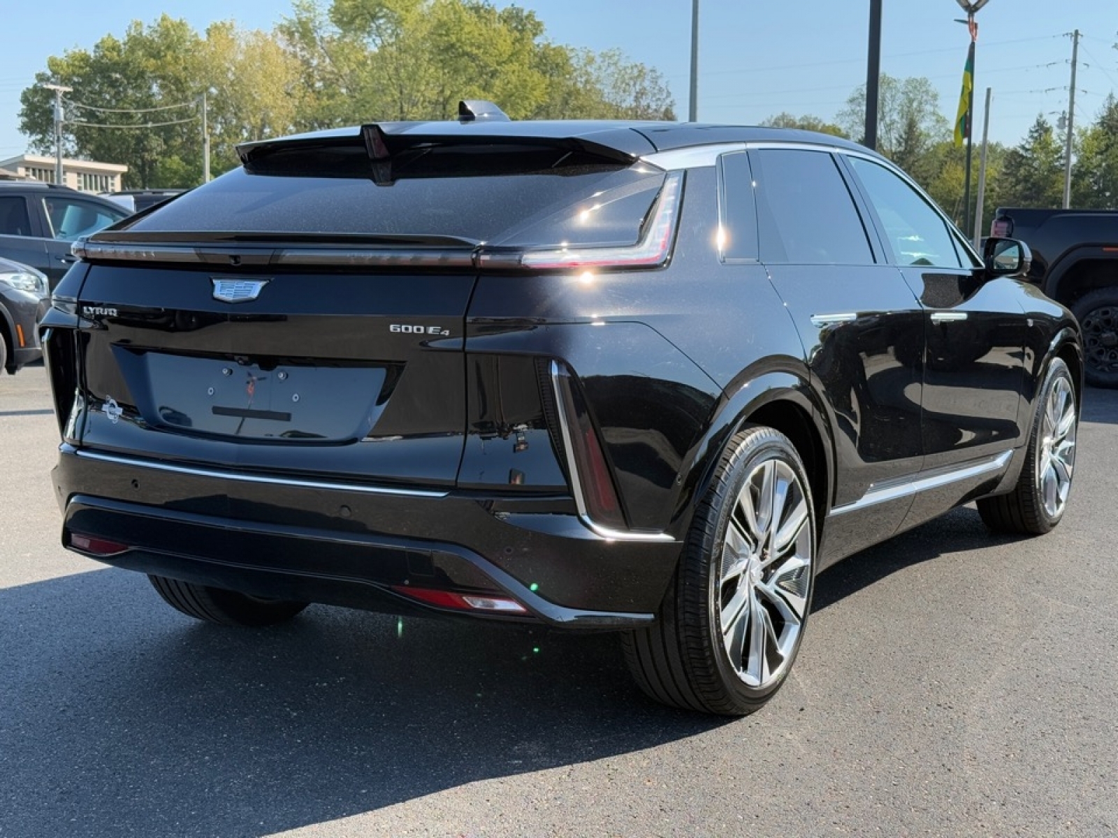 2024 Cadillac LYRIQ Luxury w/1SE, 39000, Photo