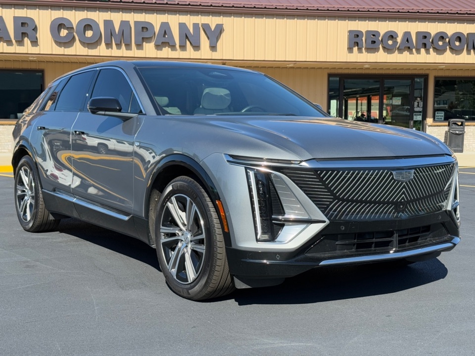 2024 Cadillac LYRIQ Luxury w/1SC, 39047, Photo