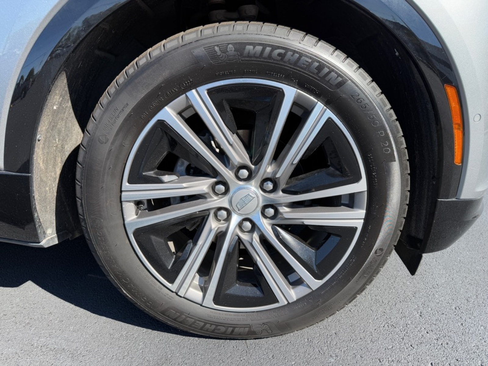 2024 Cadillac LYRIQ Luxury w/1SC, 39047, Photo