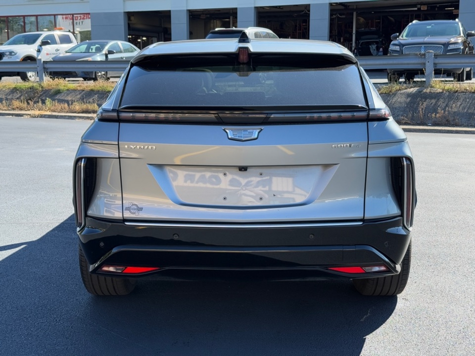 2024 Cadillac LYRIQ Luxury w/1SC, 39047, Photo