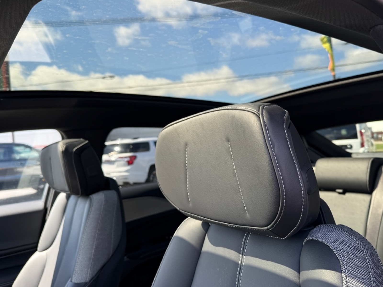 2024 Cadillac LYRIQ Tech w/1SA, 39661, Photo