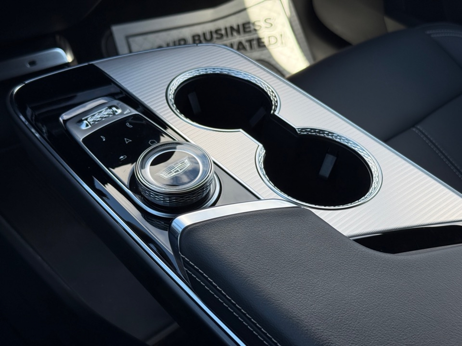 2024 Cadillac LYRIQ Tech w/1SA, 39661, Photo