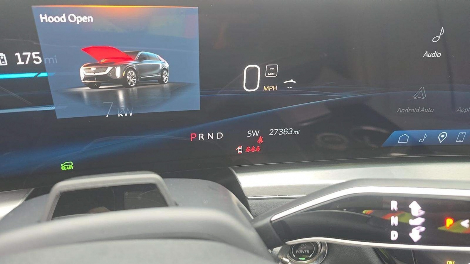 2024 Cadillac LYRIQ Luxury w/1SD, 39905, Photo