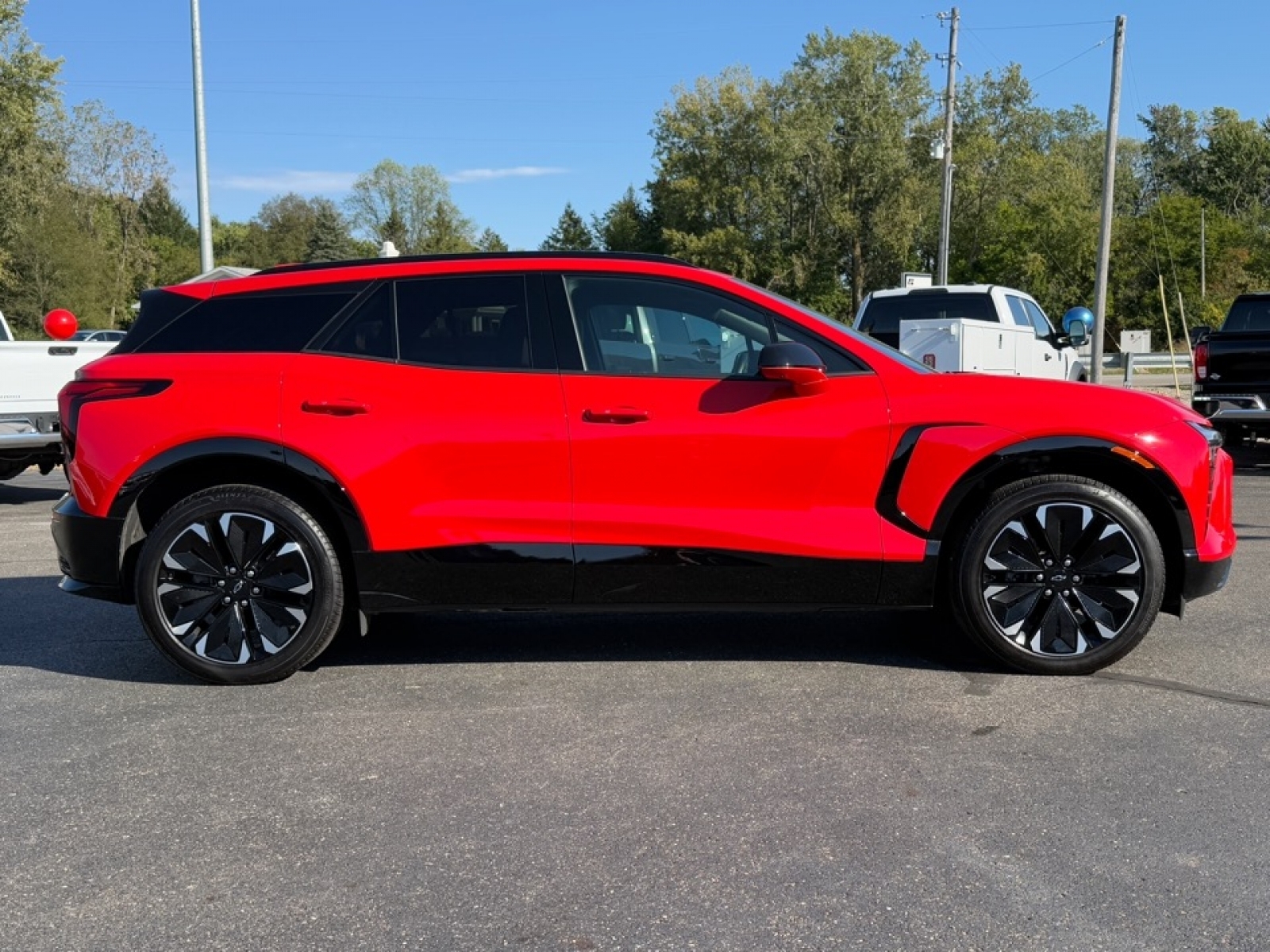 2024 Chevrolet Blazer EV eAWD RS, 39049, Photo