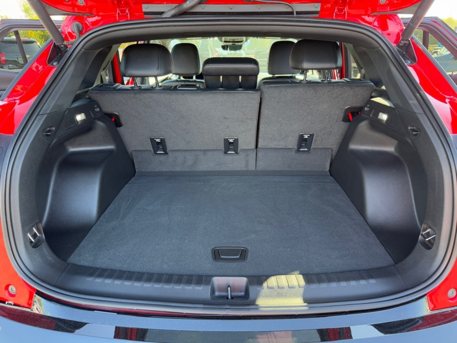 2024 Chevrolet Blazer EV eAWD RS, 39049, Photo