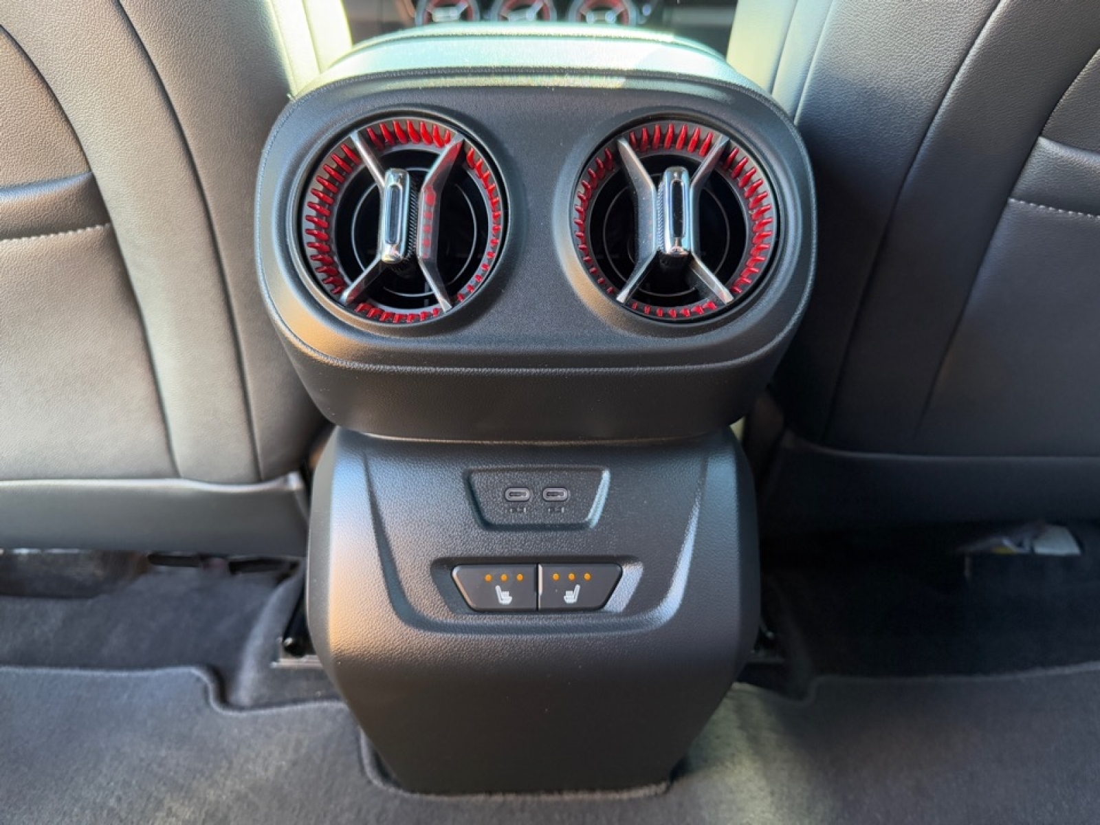 2024 Chevrolet Blazer EV eAWD RS, 39049, Photo