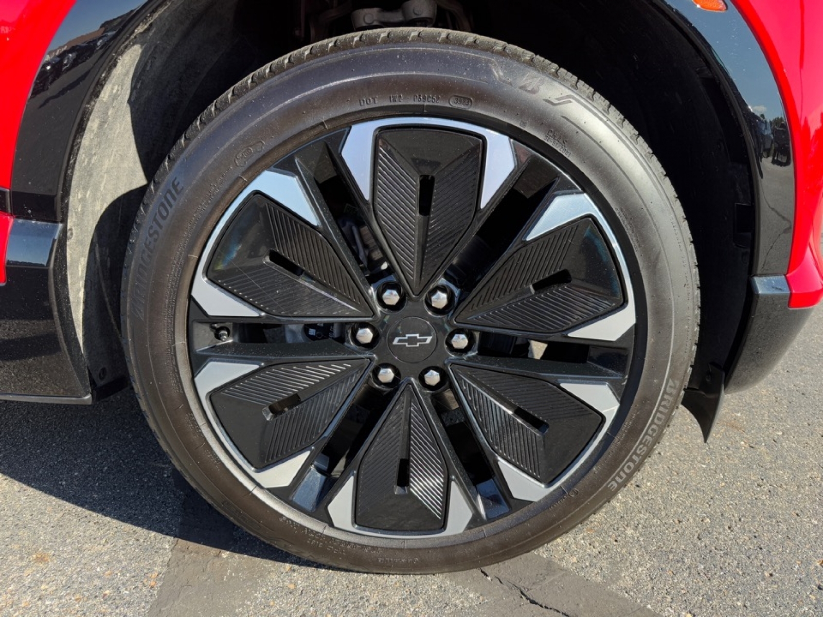 2024 Chevrolet Blazer EV eAWD RS, 39049, Photo