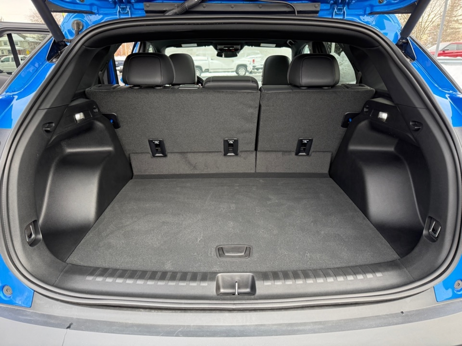 2024 Chevrolet Blazer EV eAWD 2LT, 39290, Photo