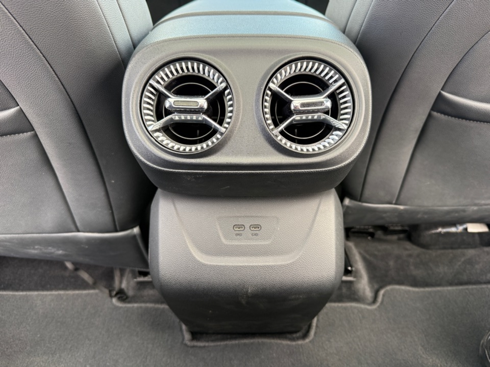 2024 Chevrolet Blazer EV eAWD 2LT, 39904, Photo