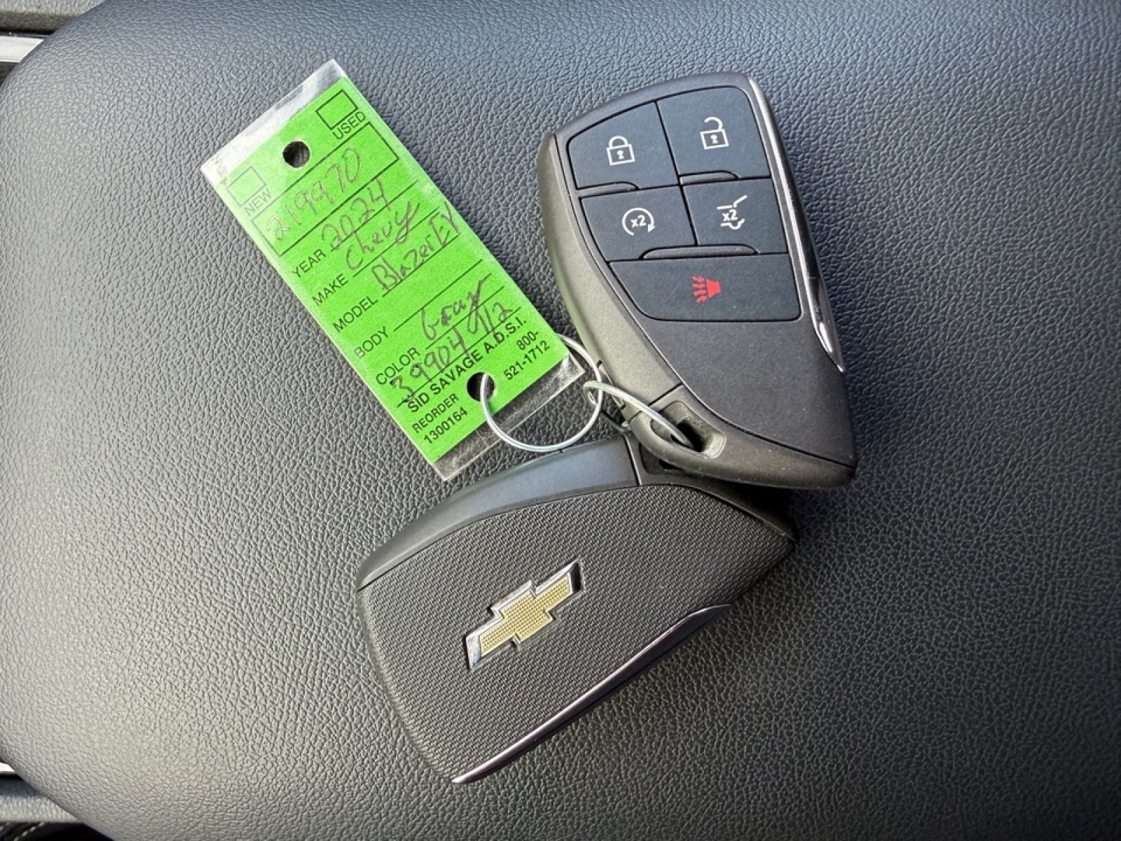 2024 Chevrolet Blazer EV eAWD 2LT, 39904, Photo