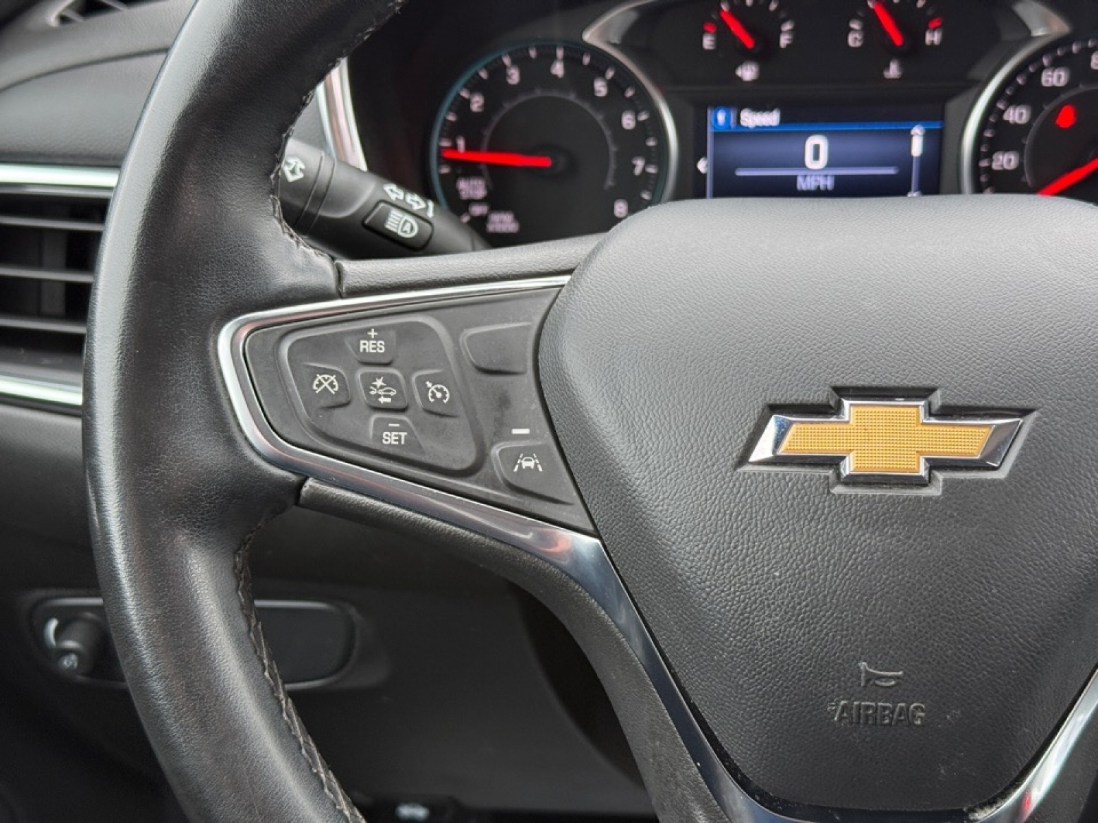 2024 Chevrolet Equinox FWD LT, 39411, Photo