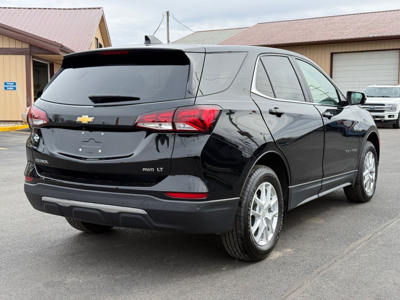 2024 Chevrolet Equinox AWD LT, 39696, Photo