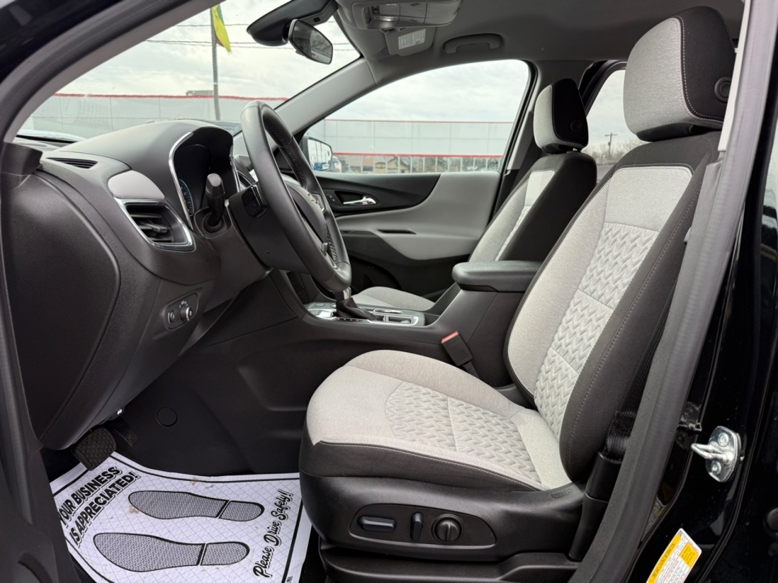 2024 Chevrolet Equinox AWD LT, 39696, Photo