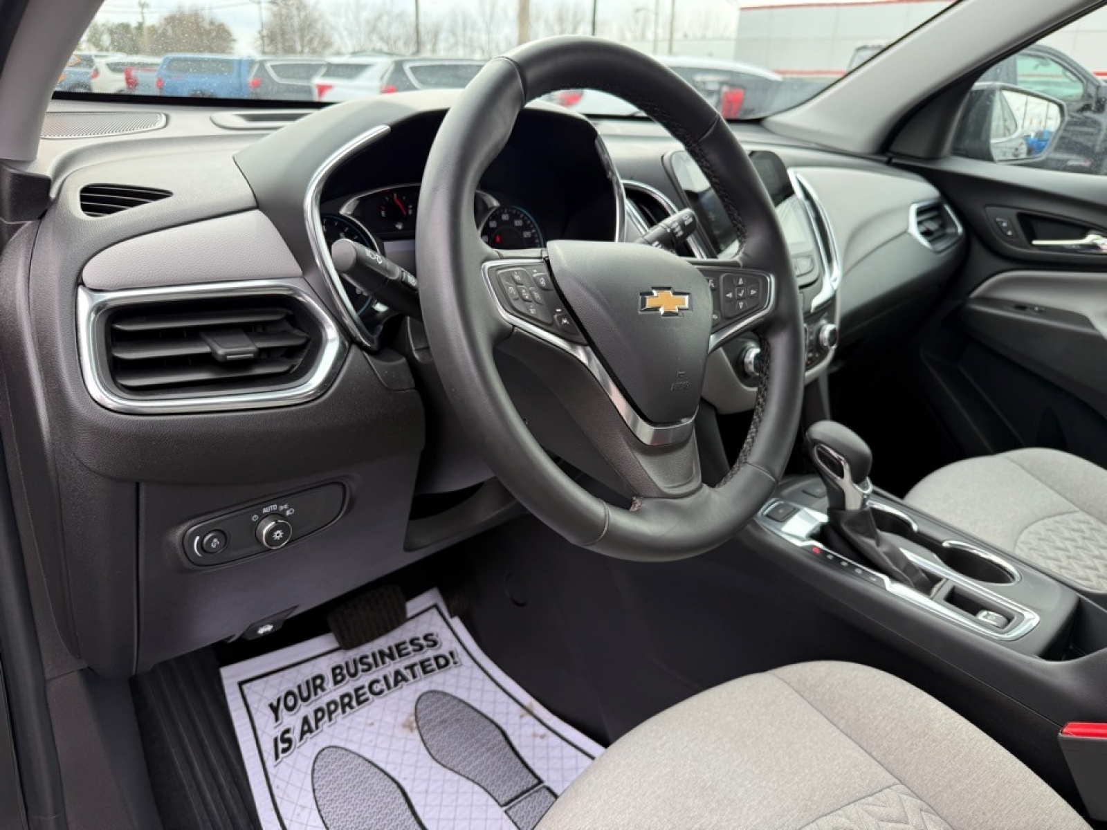 2024 Chevrolet Equinox AWD LT, 39696, Photo