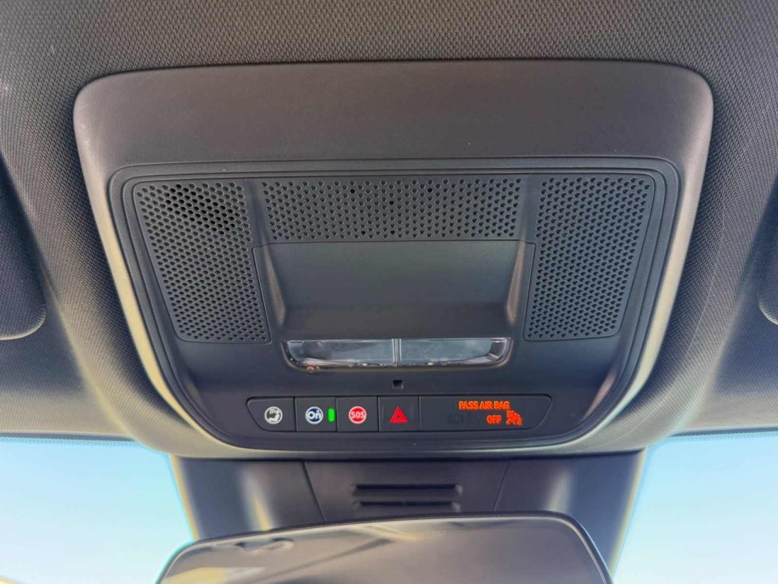 2024 Chevrolet Equinox EV LT, 39035, Photo