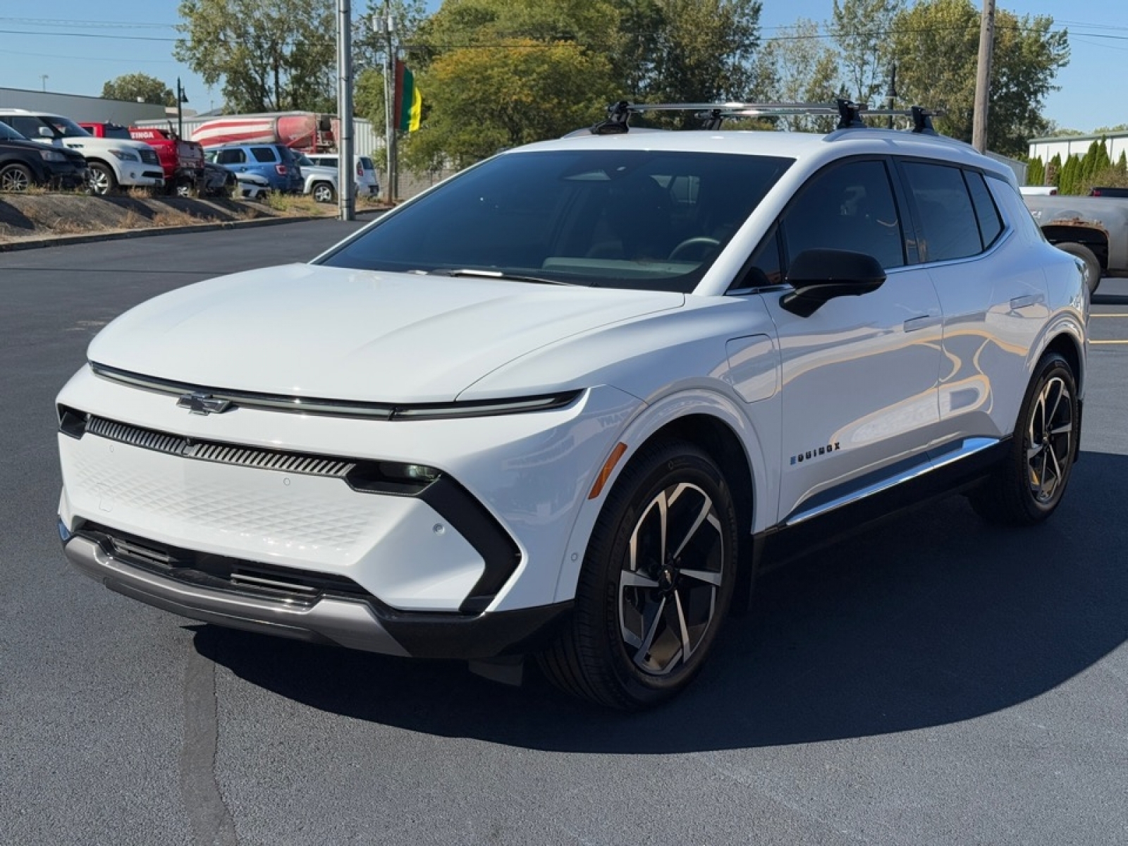 2024 Chevrolet Equinox EV LT, 39035, Photo