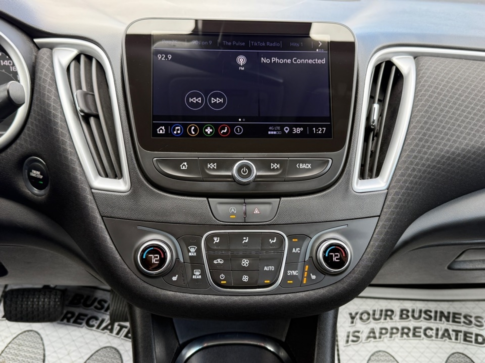 2024 Chevrolet Malibu 1LT, 39665, Photo