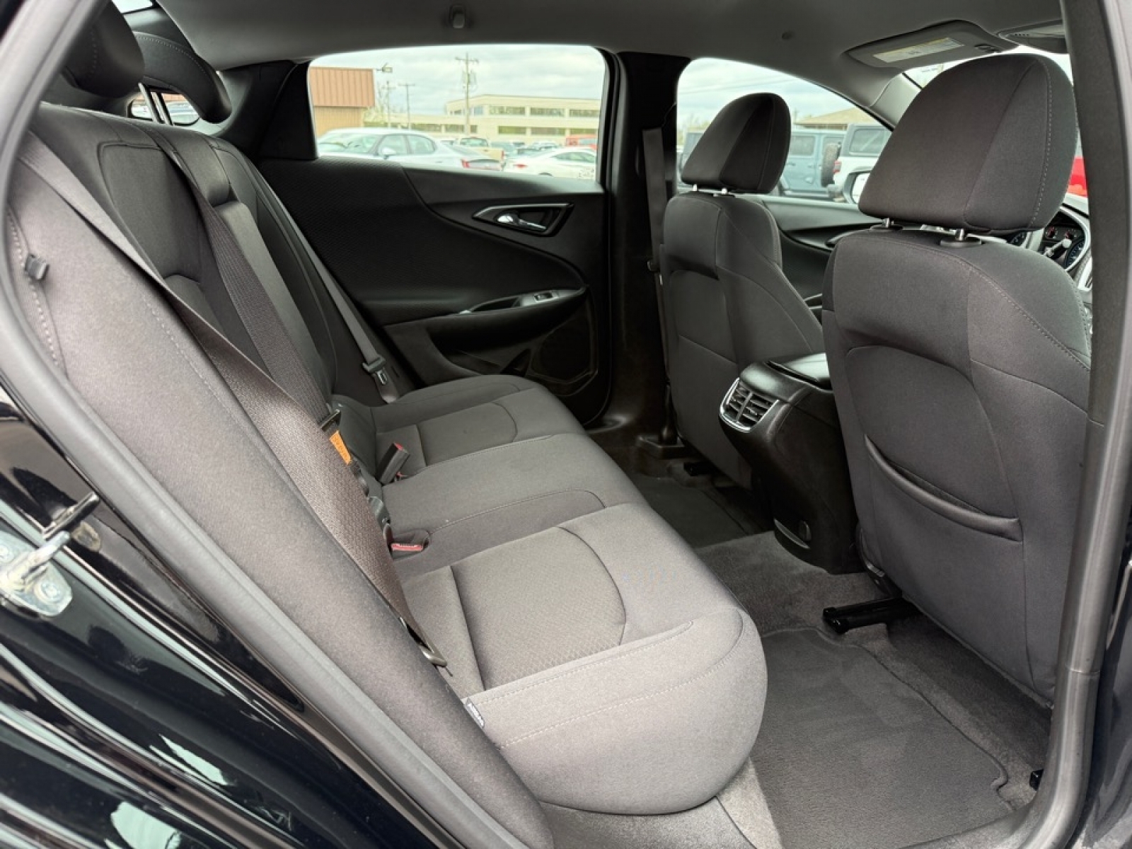 2024 Chevrolet Malibu FWD 1LT, 39744, Photo