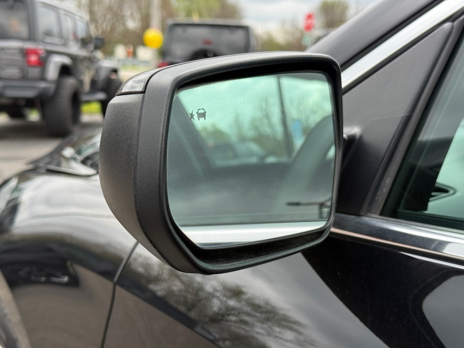 2024 Chevrolet Malibu FWD 1LT, 39744, Photo