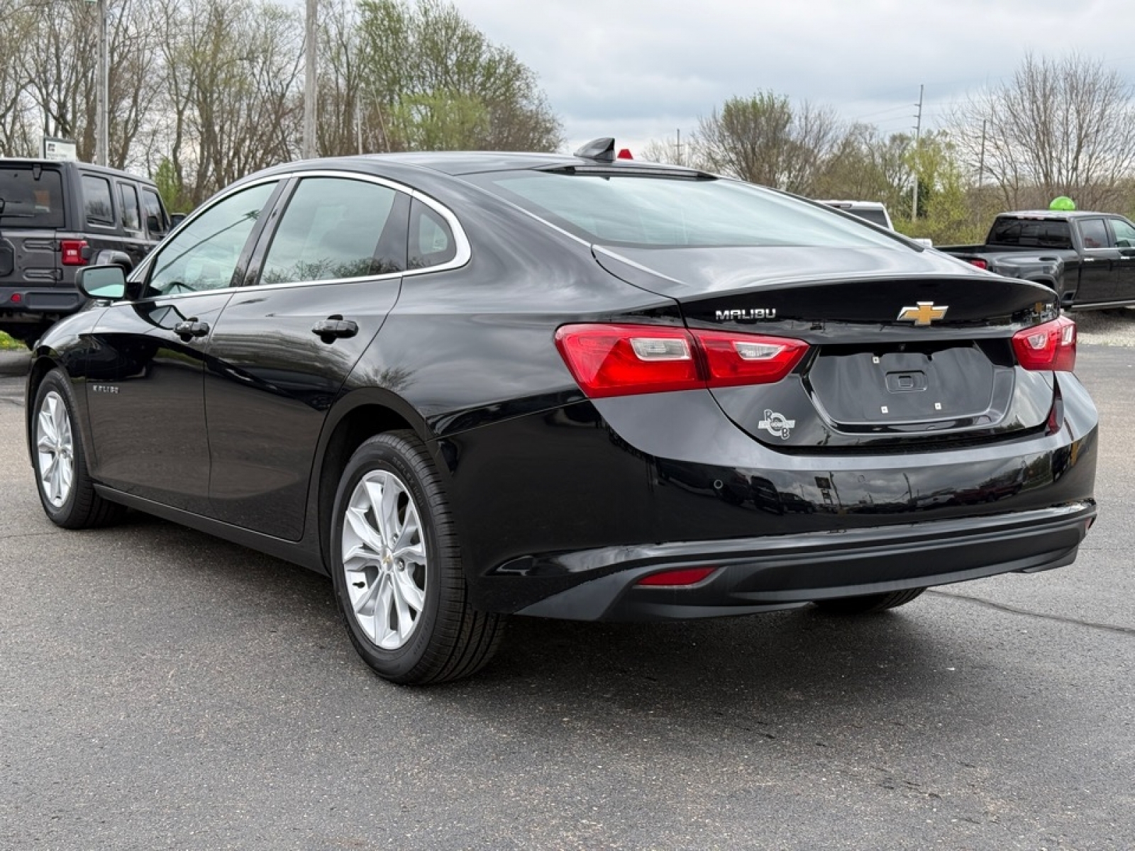 2024 Chevrolet Malibu FWD 1LT, 39744, Photo