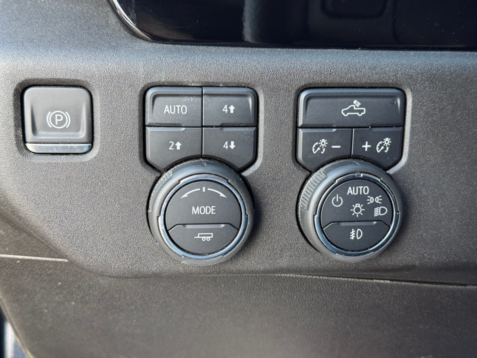 2024 Chevrolet Silverado 1500 RST, 39540, Photo