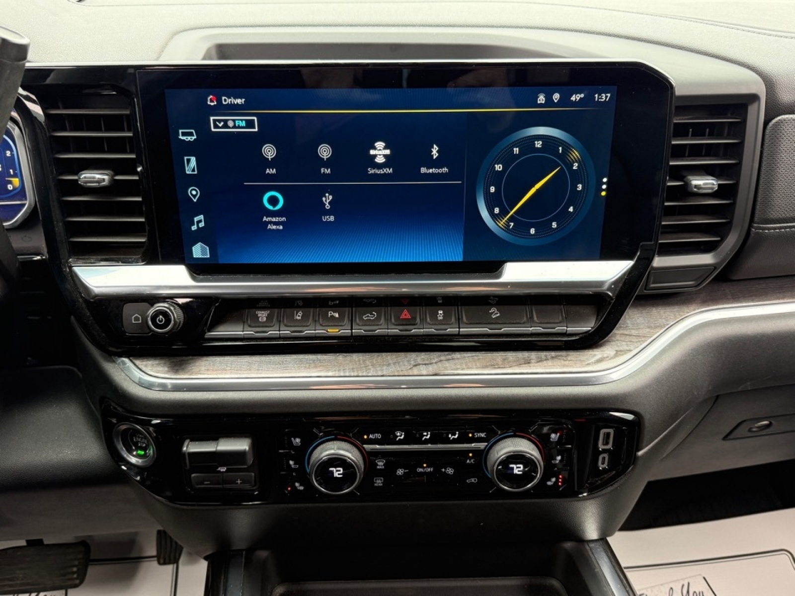 2024 Chevrolet Silverado 2500HD 4WD Crew Cab Standard Bed LTZ, 39213, Photo